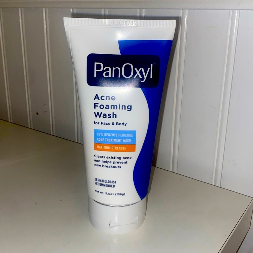 PanOxyl Acne Foaming Wash 10%